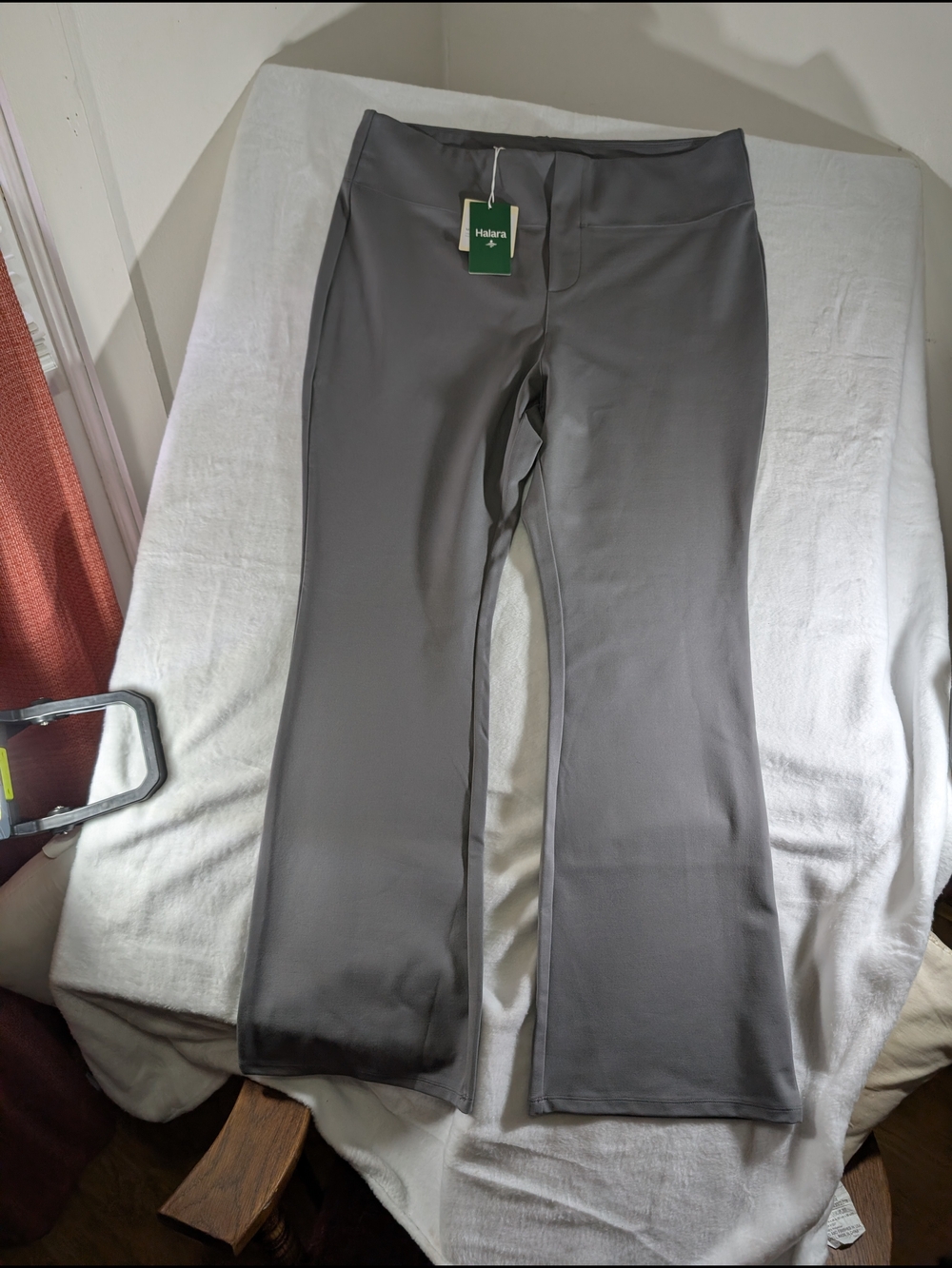 HALARA Charcoal Gray Flared Pull-On Pants Size X1